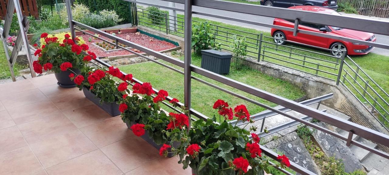 Kertes Nyaralohaz Villa Кестели Екстериор снимка