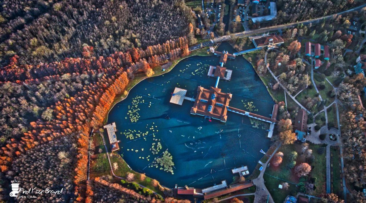 Kertes Nyaralohaz Villa Кестели Екстериор снимка